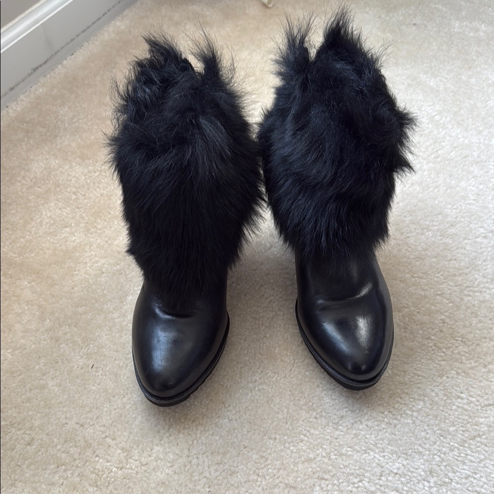 Johnston Murphy Women's Black Fur Booties 9.5